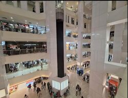 lucky-plaza photo thumbnail #13